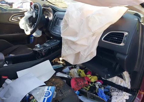 2015 Chrysler 200 Limited from USA, damaged, VIN 1C3CCCAB2FN543551